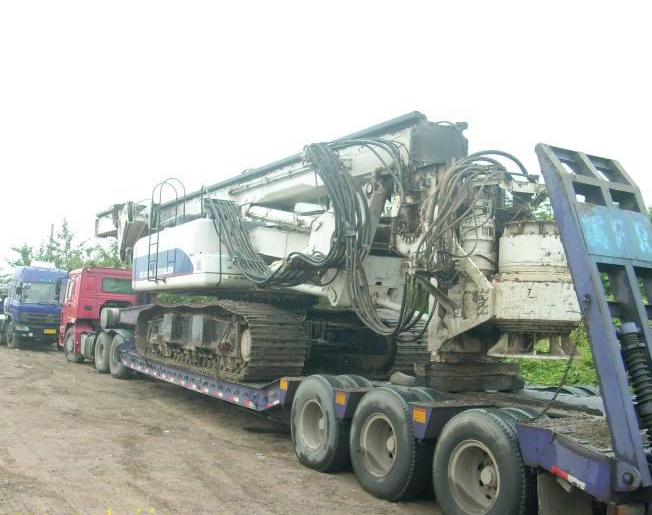 運輸大型機械設(shè)備